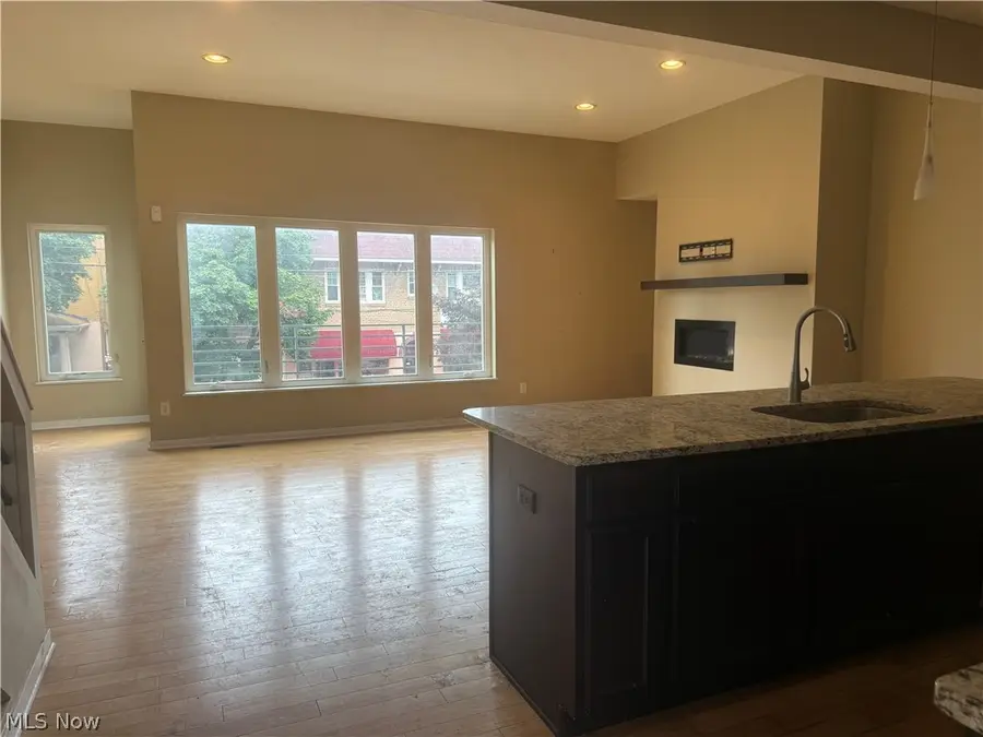 5703 Bridge Avenue, Cleveland, OH 44102 - #2