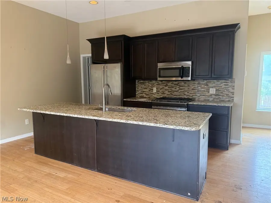 5703 Bridge Avenue, Cleveland, OH 44102 - #3