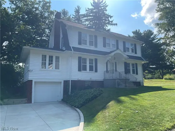1479 Thornapple Avenue, Akron, OH 44301