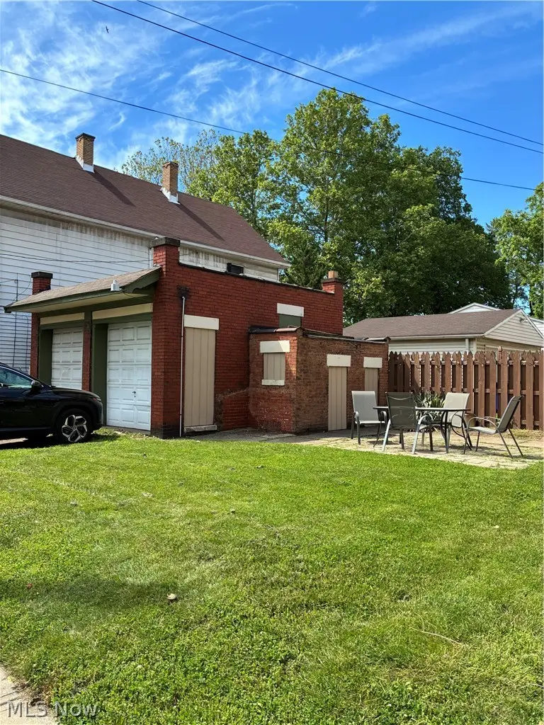 2598 W 10th Street, Cleveland, OH 44113 - #3