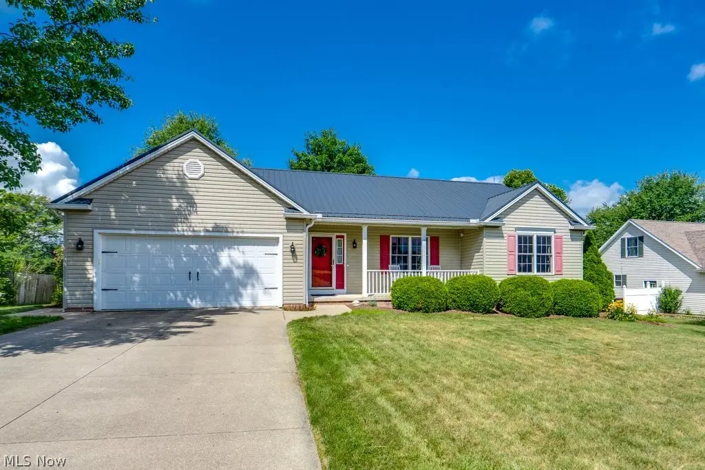 1075 Lanedale Nw Street, Massillon, OH 44647 - #1