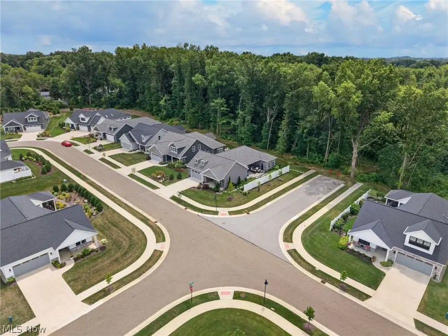 2060 Hawthorn Court, Green, OH 44720 - #2