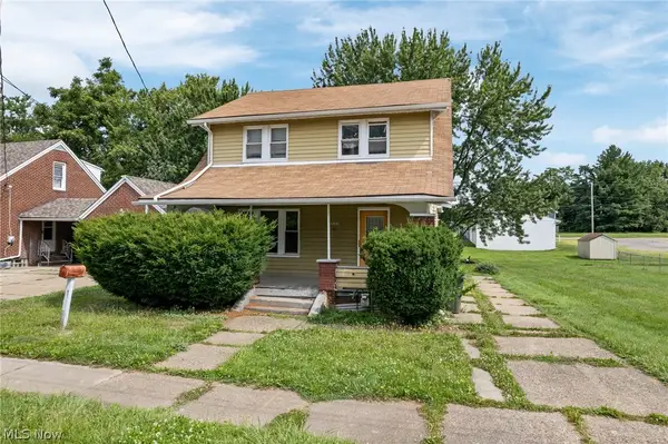 2203 5th Ne Street, Canton, OH 44704