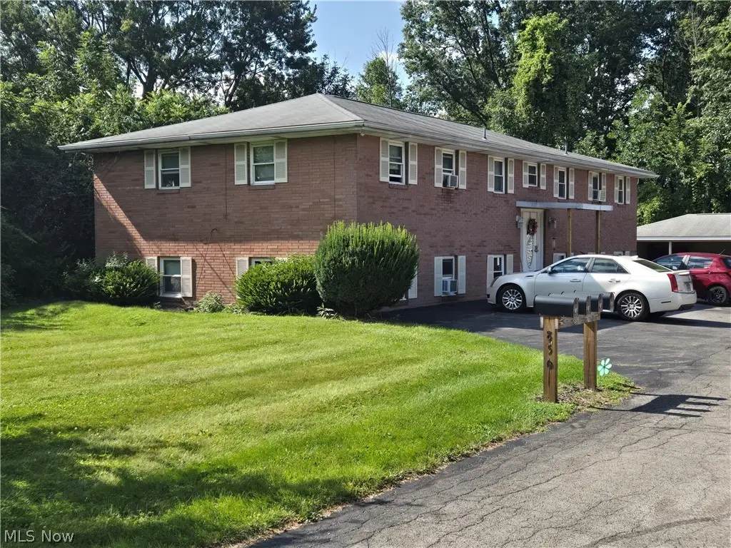 850 Mathews Road, Youngstown, OH 44512 - #1
