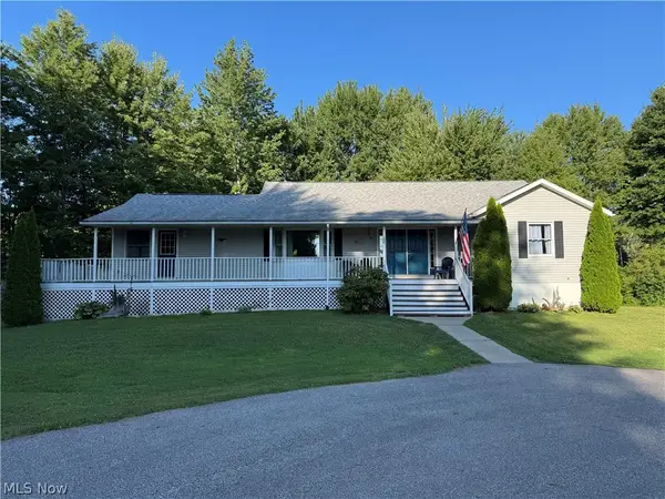 1696 Concord Court, Roaming Shores, OH 44084