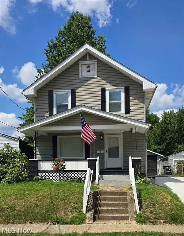 2311 Maple Ne Avenue, Canton, OH 44714
