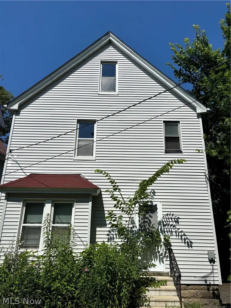 594 E 107th Street, Cleveland, OH 44108 - #3