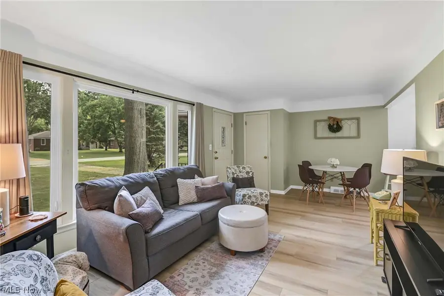37636 Lake Drive, Avon, OH 44011 - #3