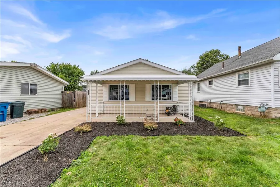 320 Elberta Drive, Vermilion, OH 44089 - #2