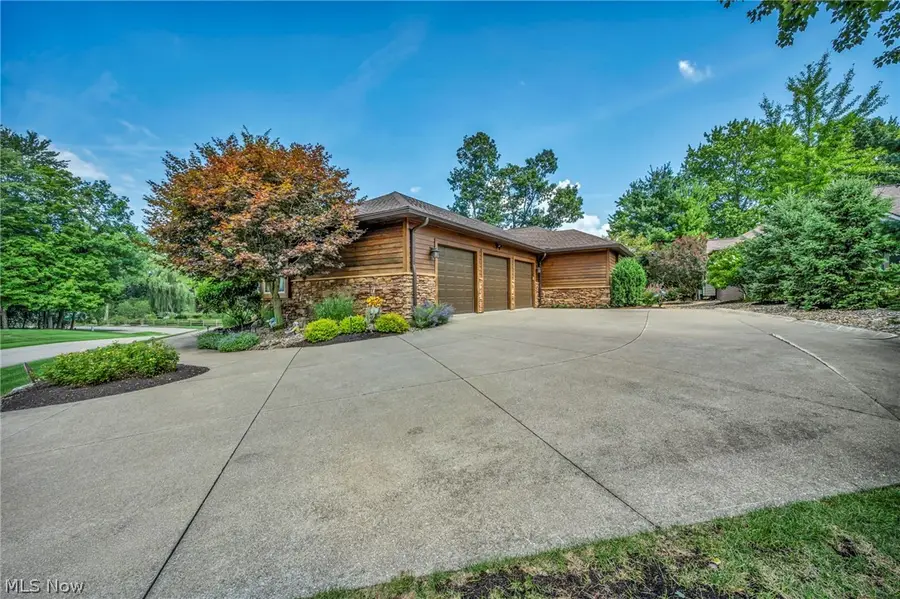3909 Weymouth Woods Drive, Medina, OH 44256 - #3