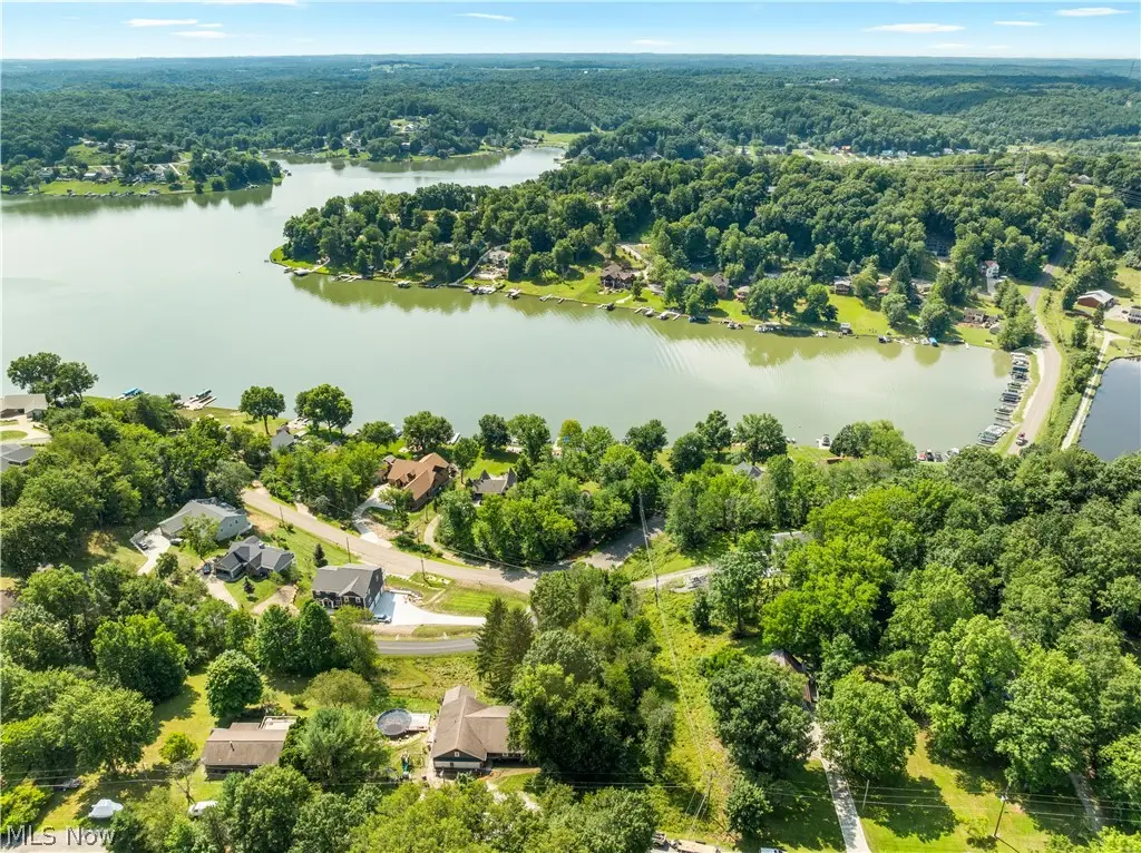 1 Opata Trail, Malvern, OH 44644 - #1
