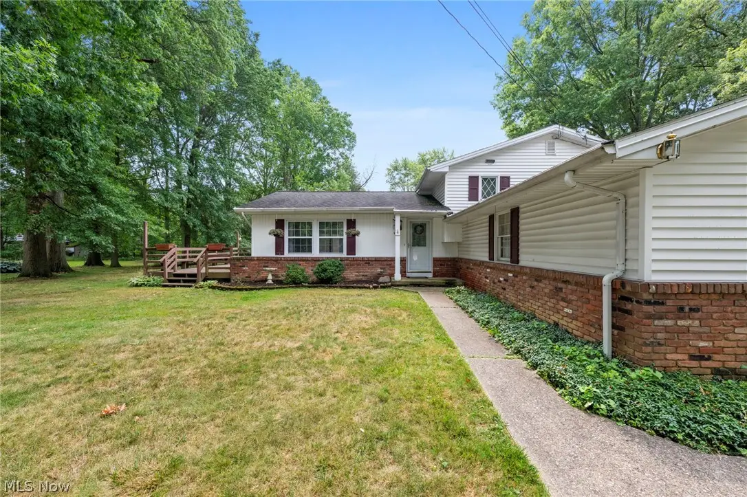 222 Kenwick Drive, Northfield, OH 44067 - #1