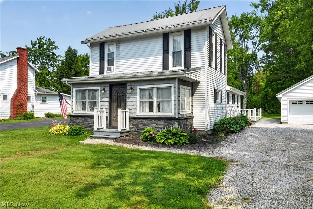 61 W Erie Street, Jefferson, OH 44047 - #1