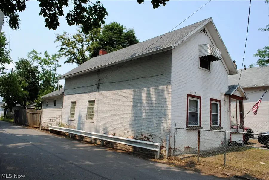 3172 W 50th Street, Cleveland, OH 44102 - #2