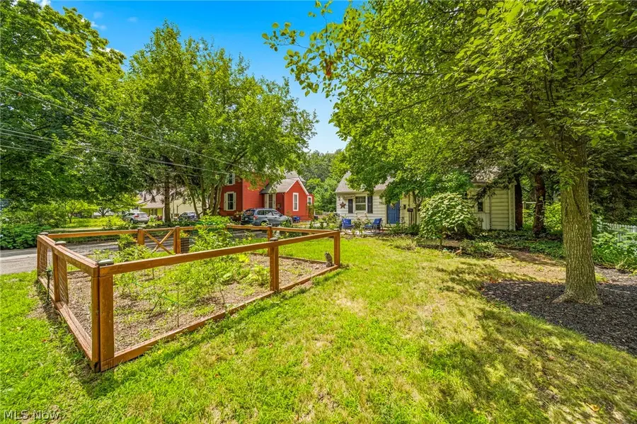7150 Burridge Avenue, Mentor, OH 44060 - #3
