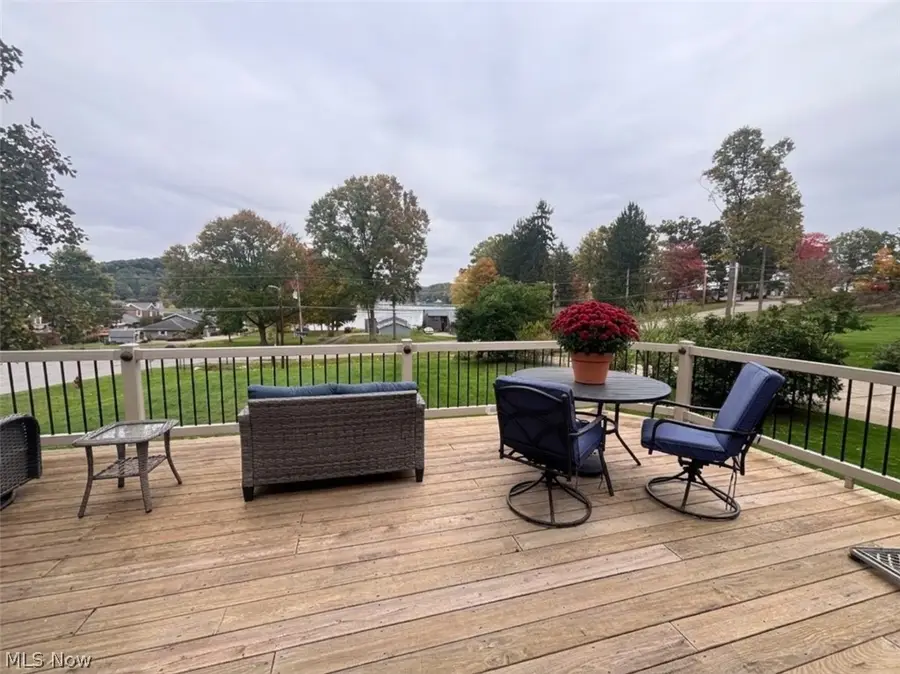 2 Taas Trail, Malvern, OH 44644 - #2