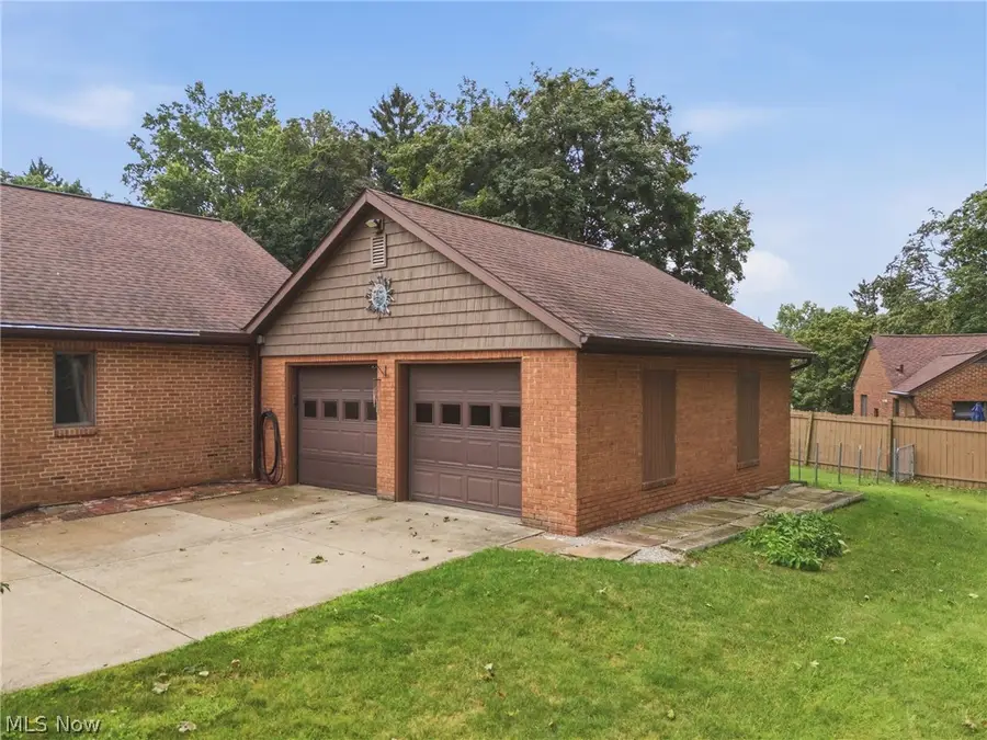 2260 Englewood Avenue, Akron, OH 44312 - #3