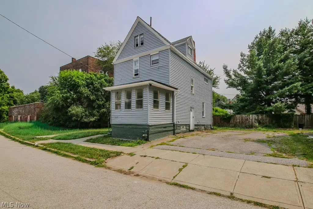1839 E 86th Street, Cleveland, OH 44106 - #1