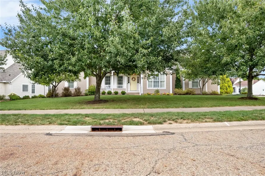 1829 Swanhurst Ne Circle, North Canton, OH 44720 - #2