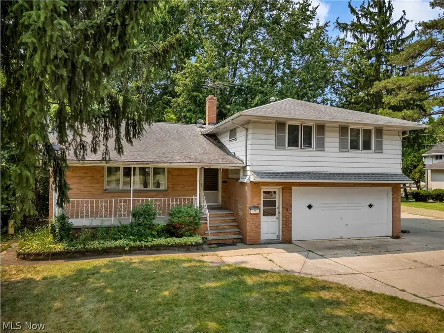 7010 York Road, Parma Heights, OH 44130 - #2