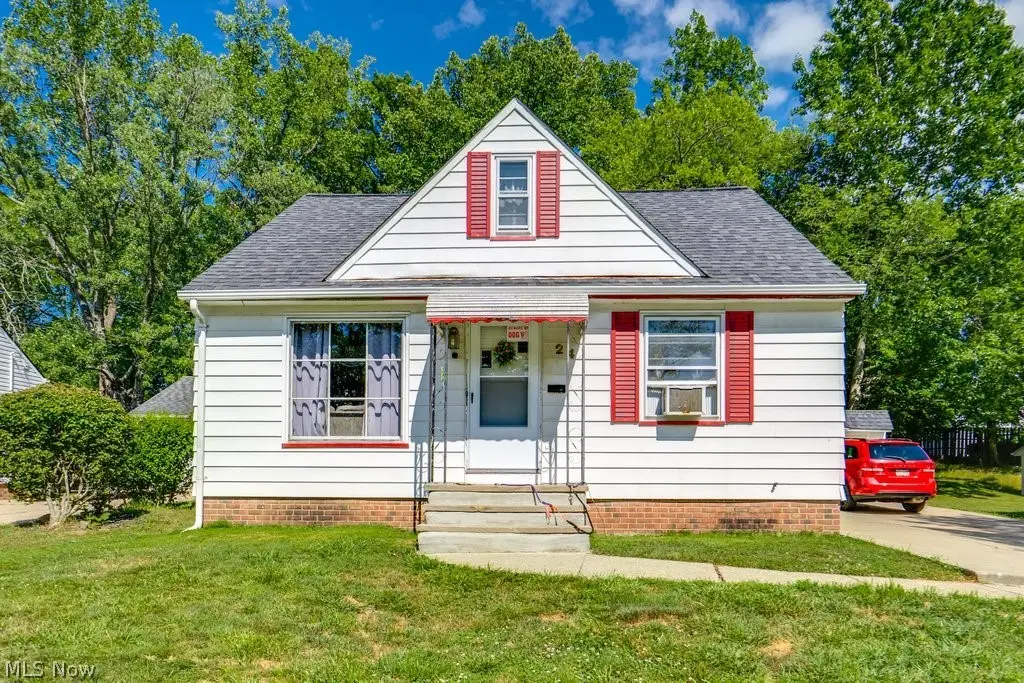 24 Dewhurst Avenue, Bedford, OH 44146 - #1