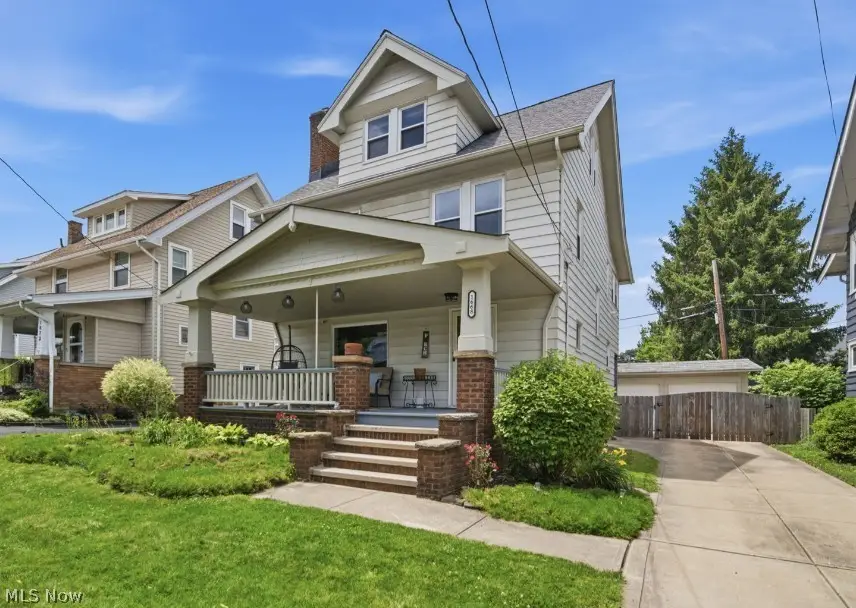 1668 Lewis Drive, Lakewood, OH 44107 - #1
