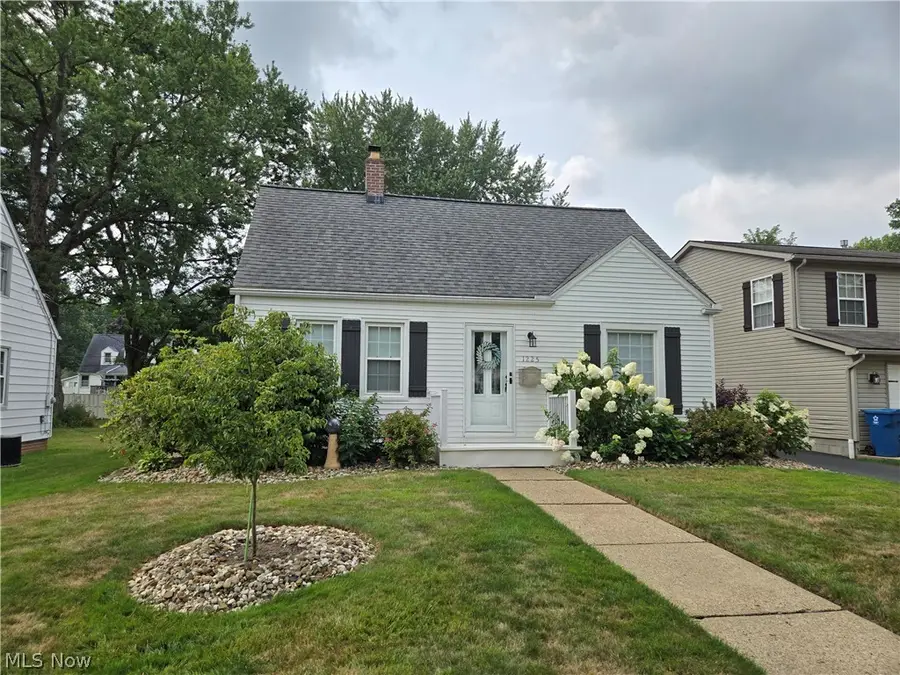 1225 Plymouth Nw Street, Massillon, OH 44646 - #3
