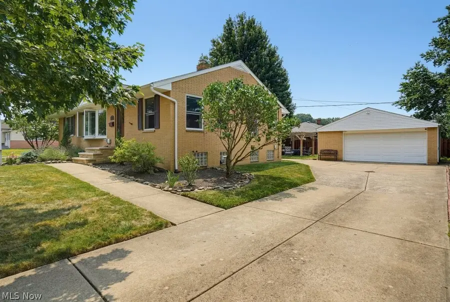 842 Bayridge Boulevard, Willowick, OH 44095 - #3
