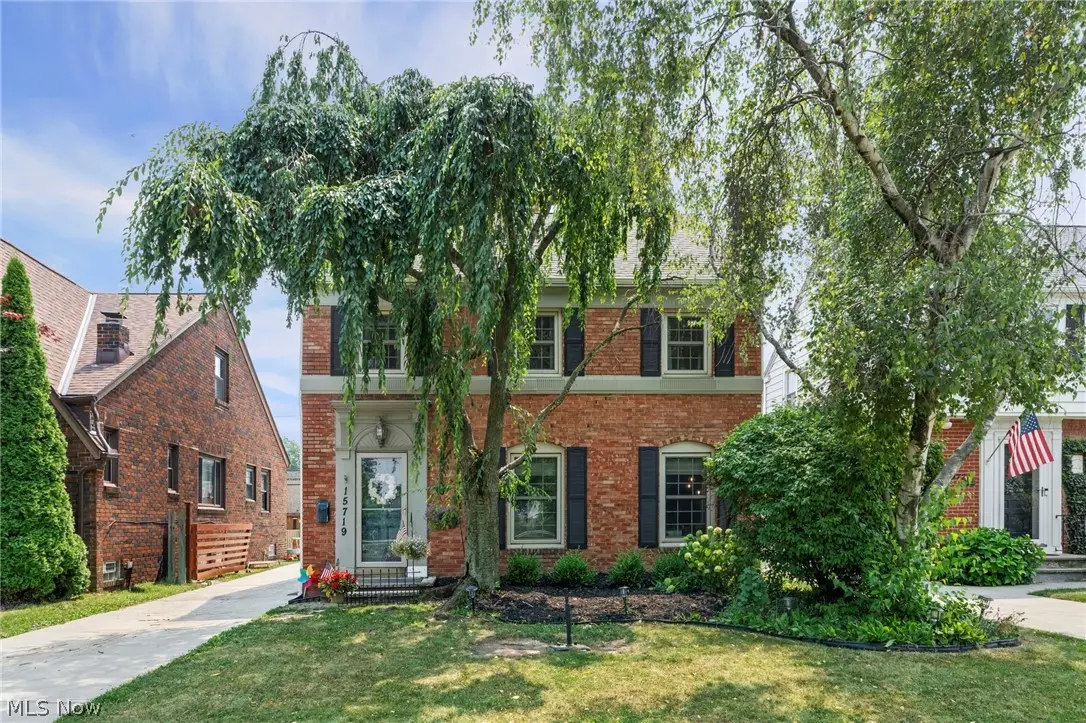 15719 Fernway Avenue, Cleveland, OH 44111 - #1