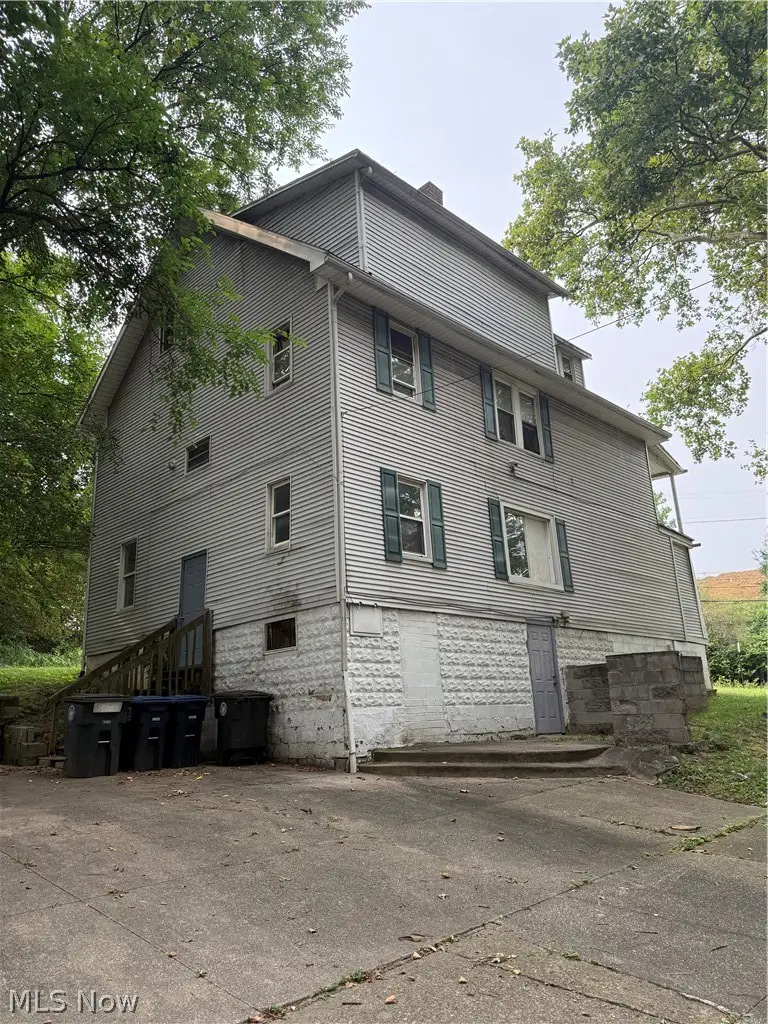 1010 5th Avenue, Akron, OH 44306 - #2