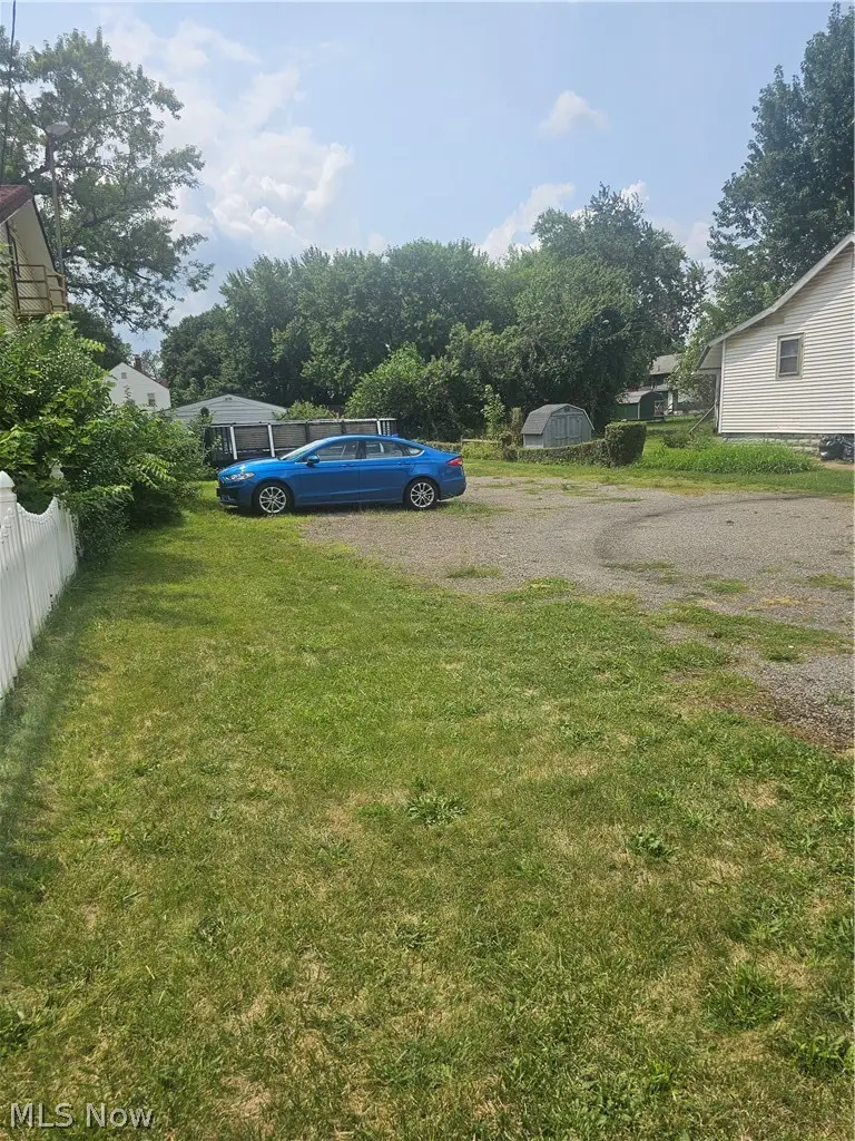 1601 Superior Ne Avenue, Canton, OH 44705 - #2