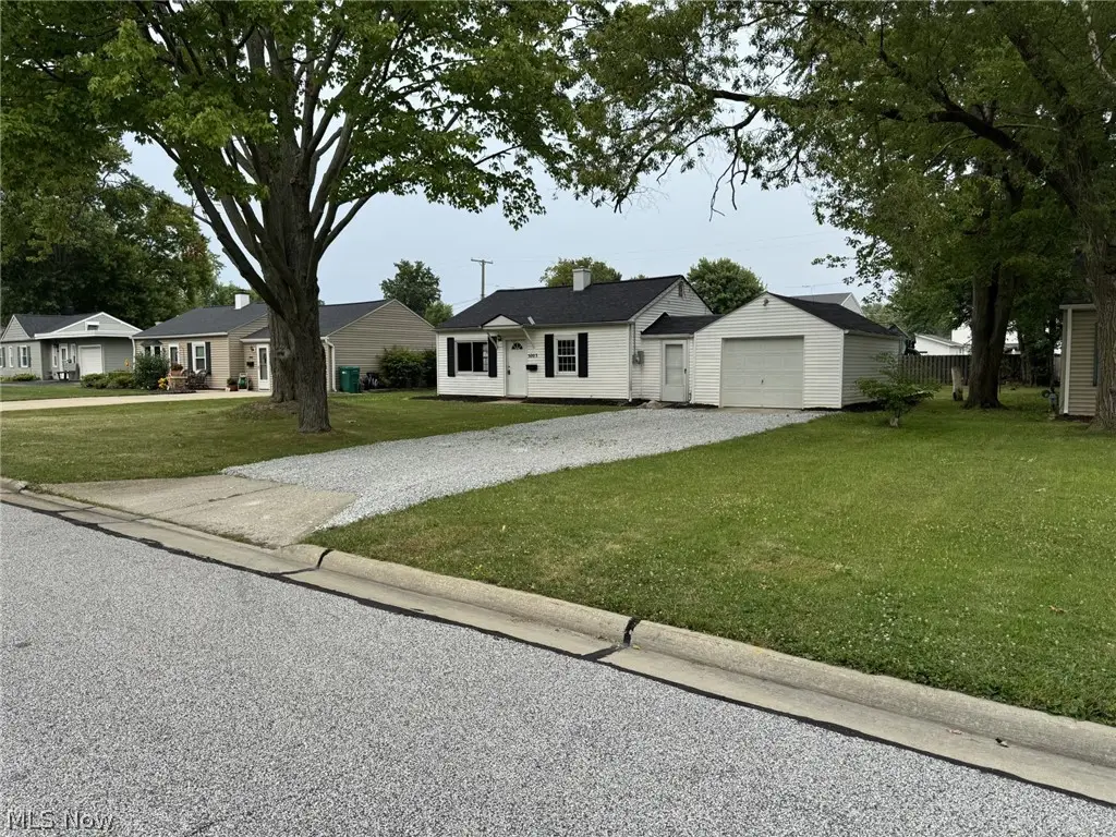 5003 Wake Robin Road, Mentor, OH 44060 - #1