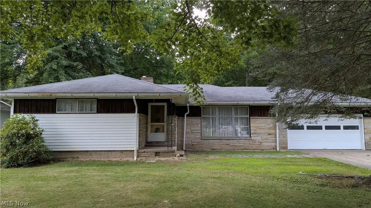 2921 Center Road, Saybrook On The Lake, OH 44004 - #1