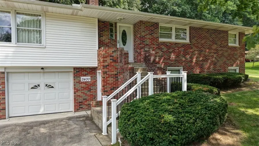 2400 Willow Brook Nw Drive, Dover, OH 44622 - #2