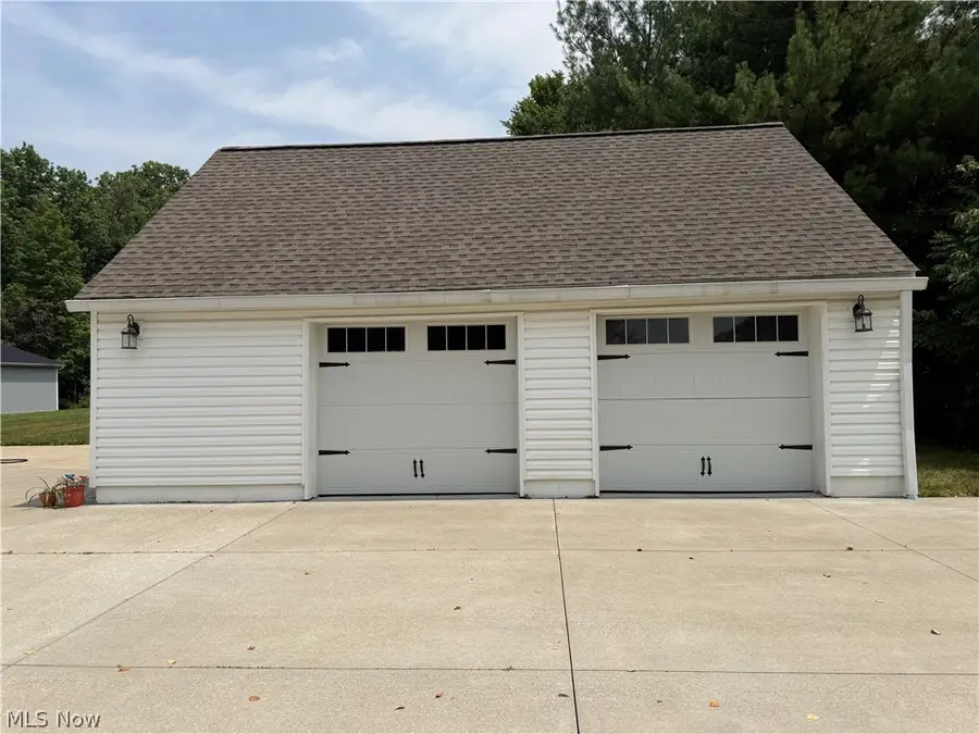 1463 Columbia Road, Valley City, OH 44280 - #2