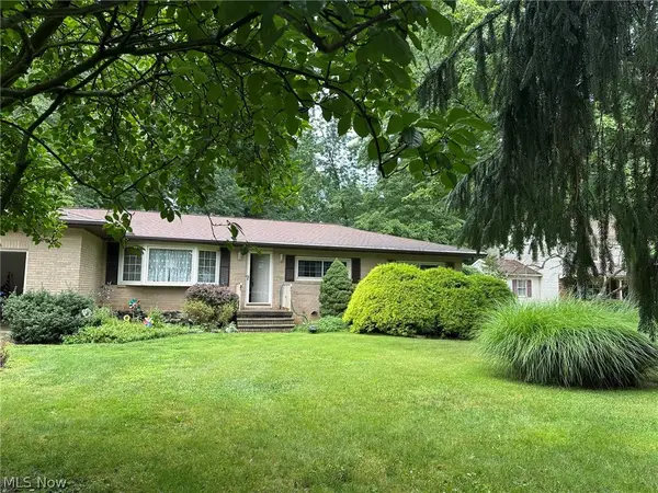477 Catalina Drive, Akron, OH 44319