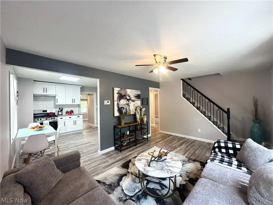 19603 Cherrywood Lane, Warrensville Heights, OH 44128 - #2
