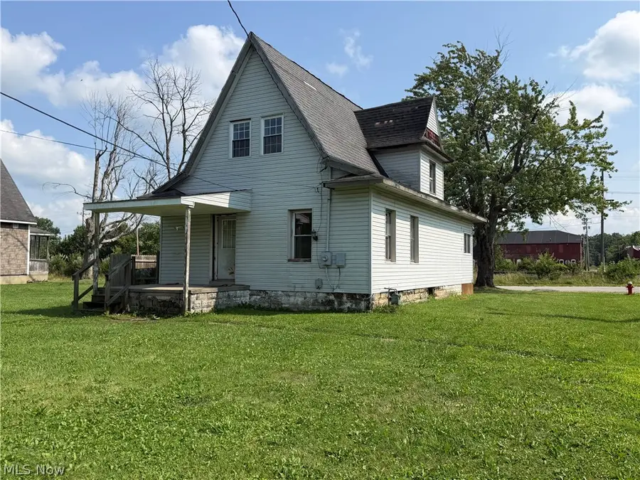 296 Pennsylvania Avenue, Sebring, OH 44641 - #3
