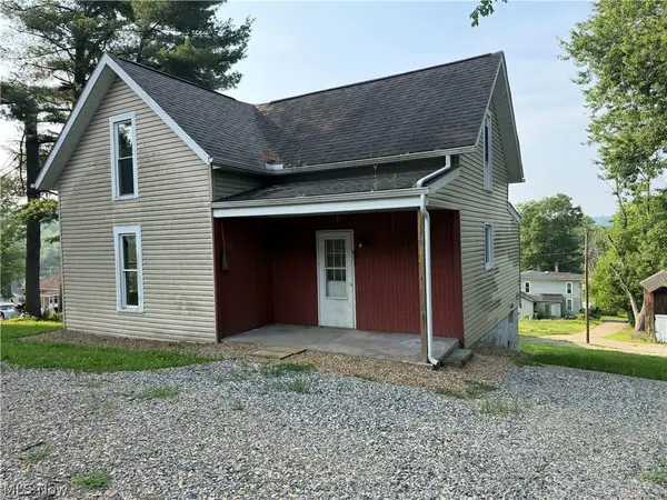 135 Mound Street, Sherrodsville, OH 44675