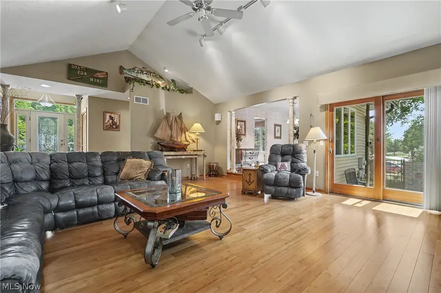 40 W Maple Drive, Seville, OH 44273 - #3