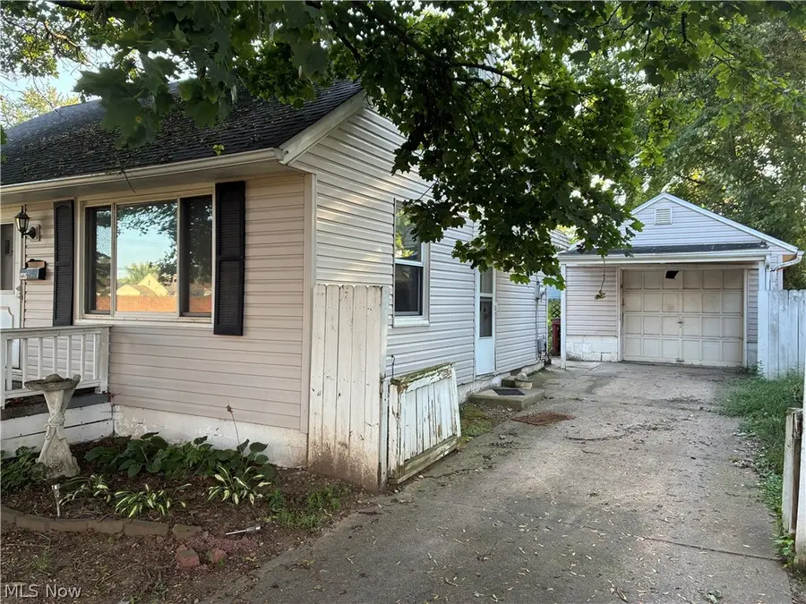 1235 Bordner Sw Avenue, Canton, OH 44710 - #3