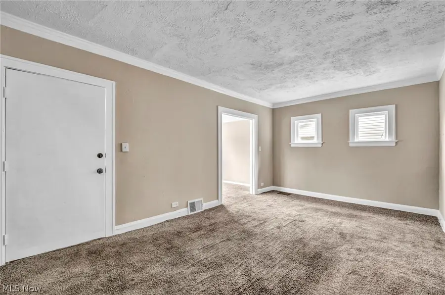 12801 Christine Avenue, Garfield Heights, OH 44105 - #3