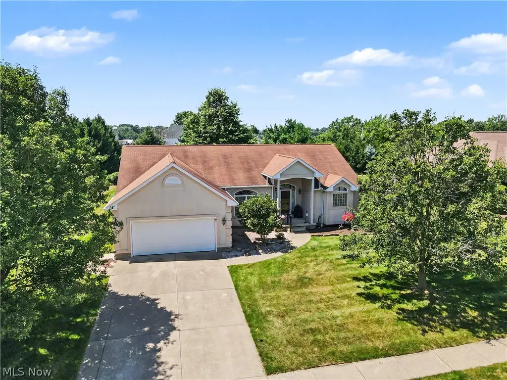 11547 Grand Valley Nw Drive, Uniontown, OH 44685 - #1