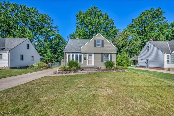 5234 Karen Isle Drive, Willoughby, OH 44094