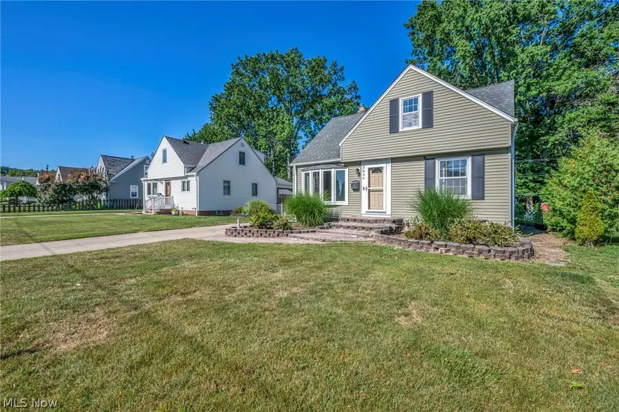 5234 Karen Isle Drive, Willoughby, OH 44094 - #3