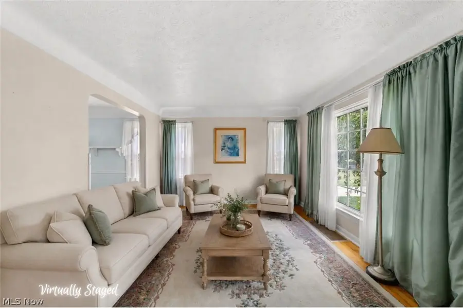 7051 Parma Park Boulevard, Parma Heights, OH 44130 - #2
