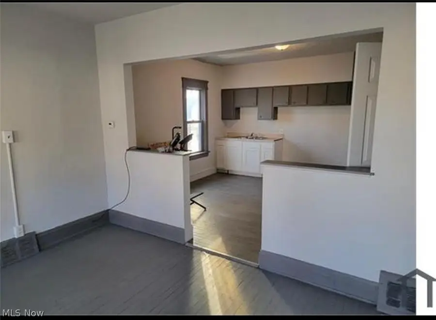 3872 E 57th Street, Cleveland, OH 44105 - #3