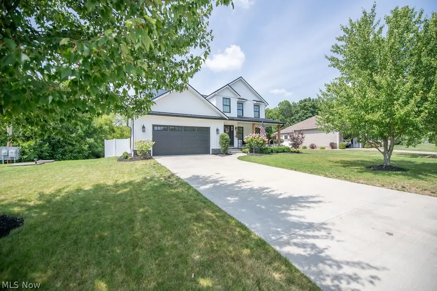 2491 Queensbury Road, Alliance, OH 44601 - #2