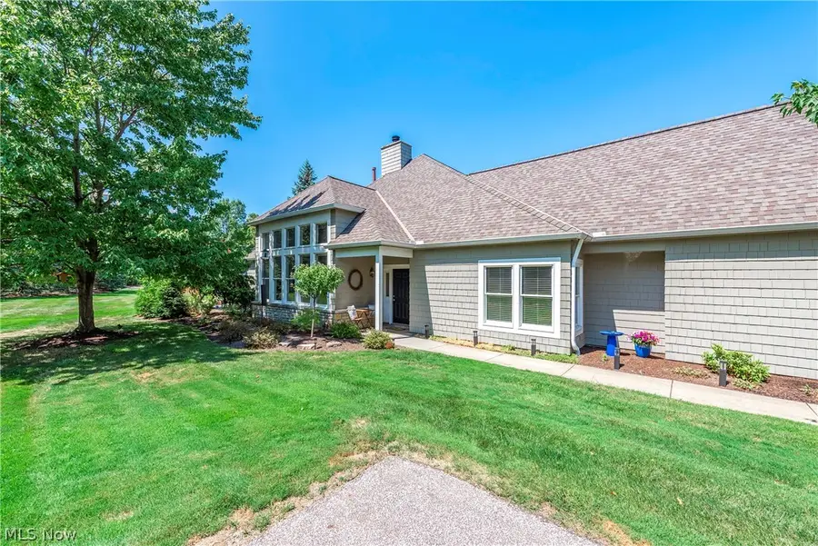 44 Haskell Drive, Bratenahl, OH 44108 - #3