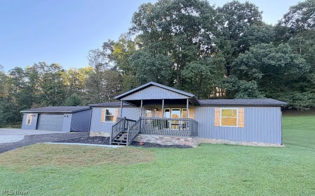 131 Baltzley Valley Ne Road, New Philadelphia, OH 44663 - #1